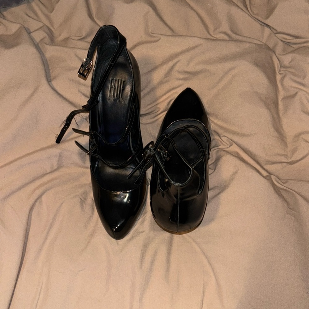 PELLE MACO Black High Heels